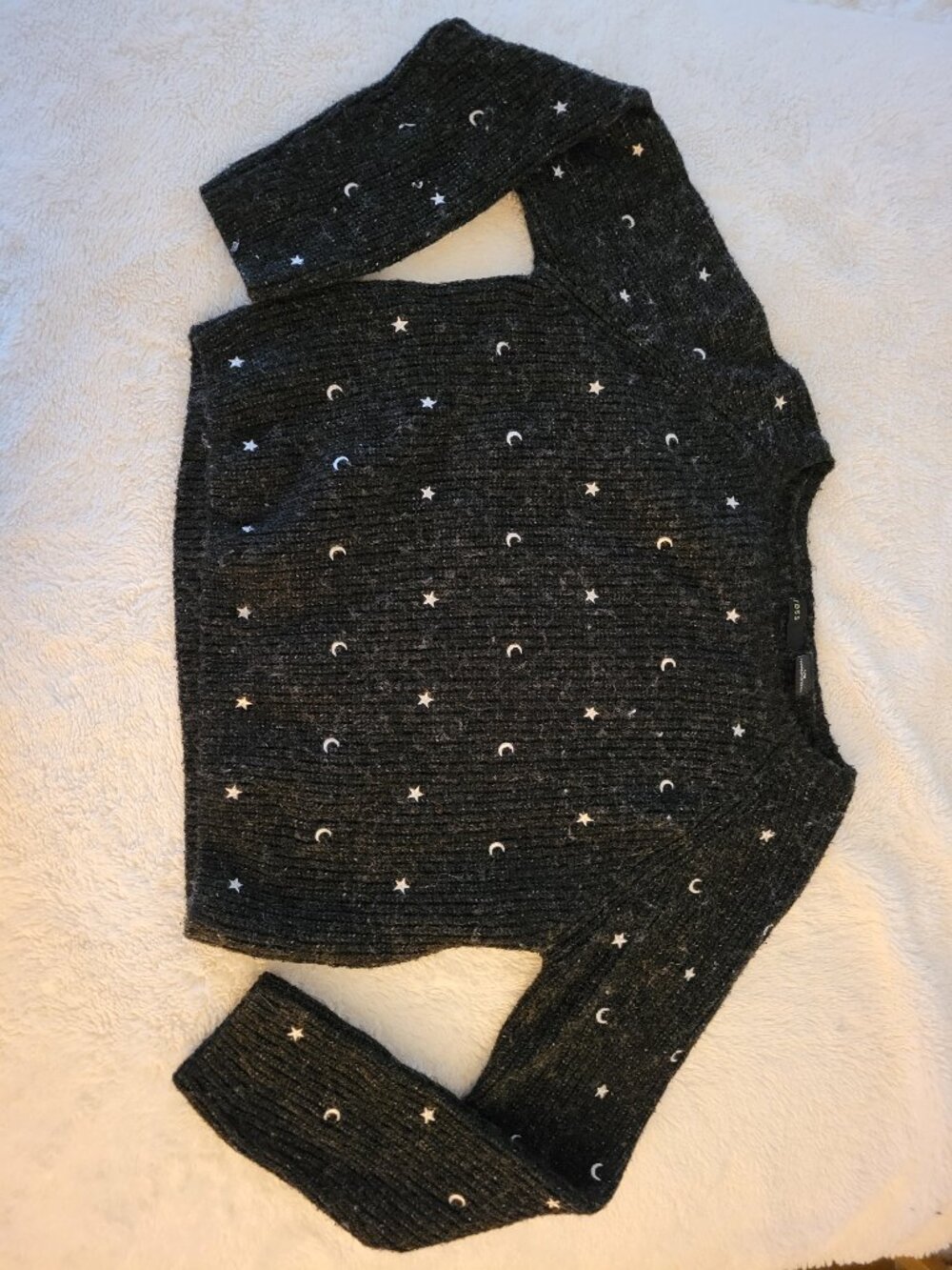 Crop Sweater with Embroidered Moon and Stars